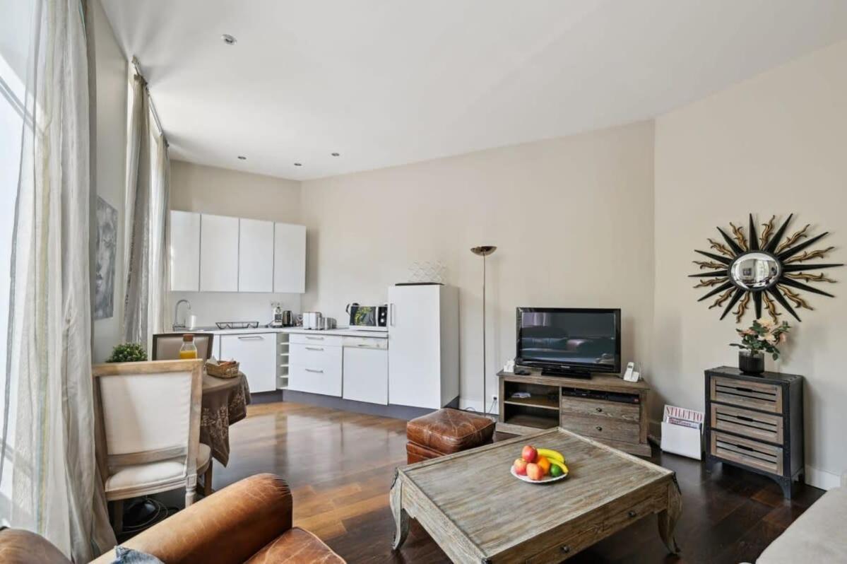1Br Champs-Elysees - Cityapartmentstay Paříž Exteriér fotografie